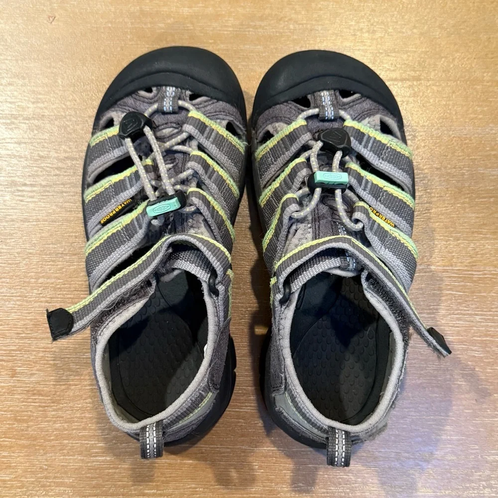Keen Kid’s Newport H2 Water Hiking Sandal Racer Gray Washable Drawstring‎ Sz 1